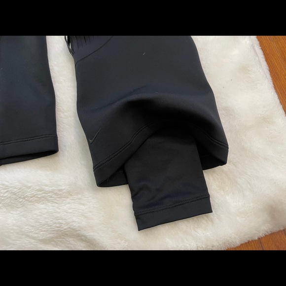 NWT Nike crop sweatshirt with fringe cutouts small - Picture 4 of 8